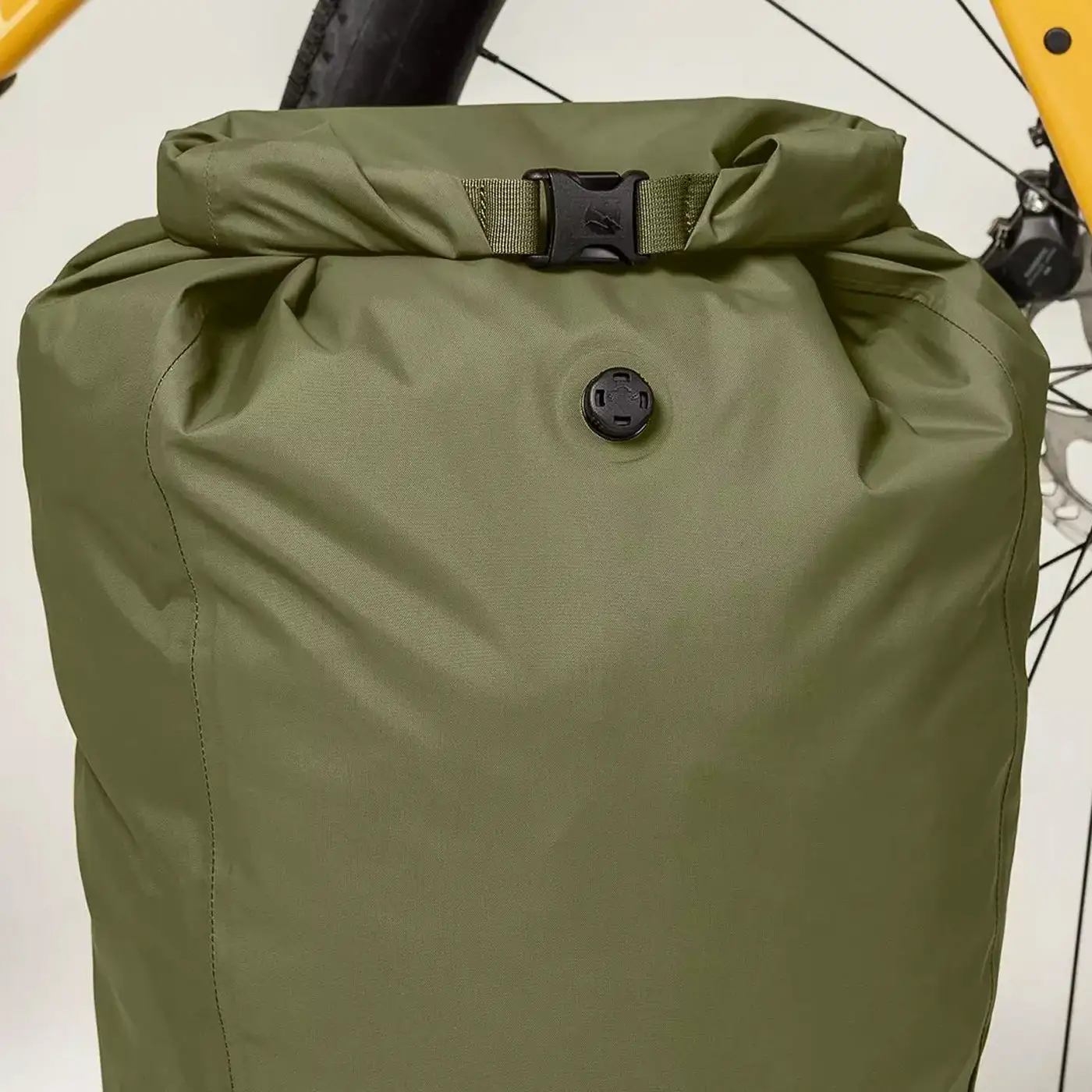 Borsa Specialized/Fjällräven Cave Drybag 20 L - Verde 4 Borsa Specialized/Fjällräven Cave Drybag 20 L - Verde – Image 2