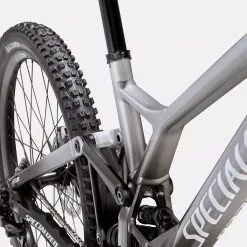 Specialized Demo Expert - Grigio 13 Specialized Demo Expert - Grigio -Caschi e occhiali Soldes demo expert grigio 7